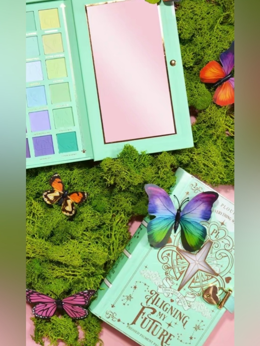 P. Louise Mint Green 'Aligning My Future' Eye Palette.  New in Box.  Pastel